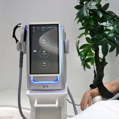 चार हैंडल वाणिज्यिक ईएमएस स्लिमिंग मशीन 150HZ वजन घटाने के लिए